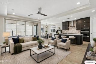 16212 S 8TH Street, Phoenix, AZ 85048