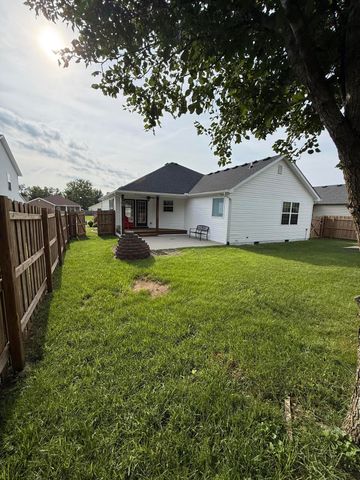 324 Oxford Circle, Richmond, KY 40475