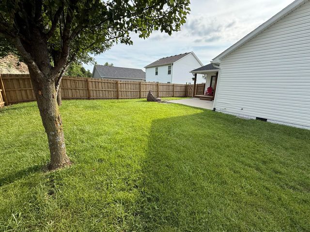 324 Oxford Circle, Richmond, KY 40475