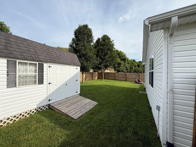 324 Oxford Circle, Richmond, KY 40475