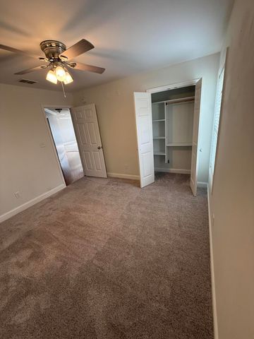 324 Oxford Circle, Richmond, KY 40475