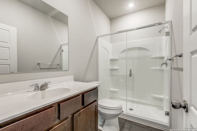 3038 Laguna Cliffs, Converse, TX 78109