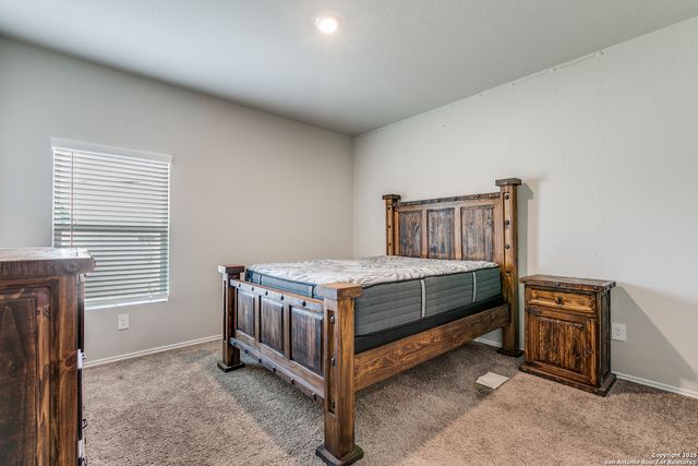 3038 Laguna Cliffs, Converse, TX 78109