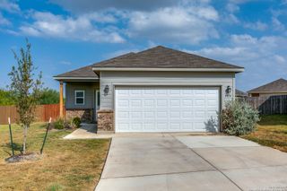 3038 Laguna Cliffs, Converse, TX 78109