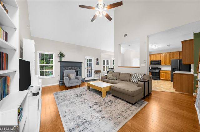 294 Whisper Creek Drive, Senoia, GA 30276
