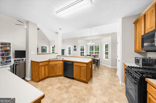 294 Whisper Creek Drive, Senoia, GA 30276