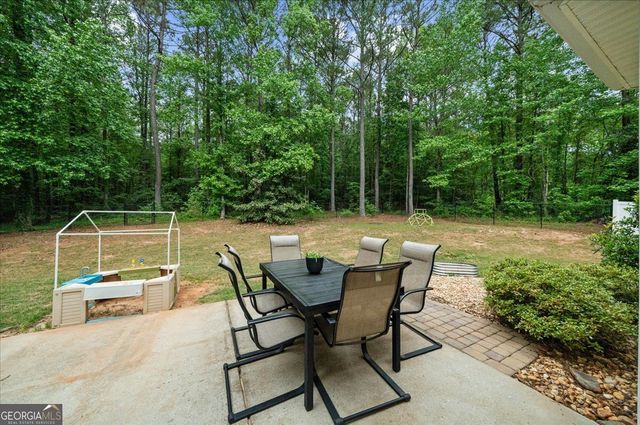 294 Whisper Creek Drive, Senoia, GA 30276