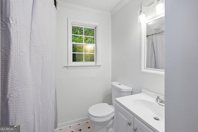 2250 Cave Spring Road SW, Rome, GA 30161