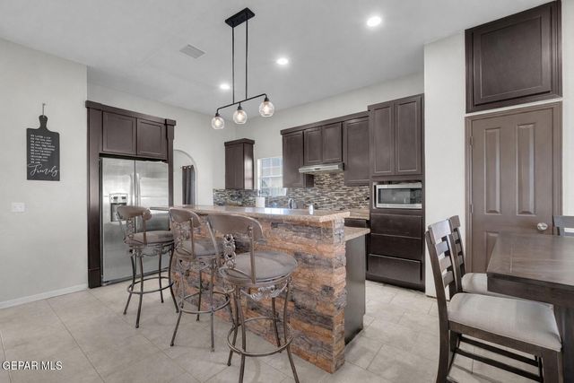 3790 LAS CASITAS Drive, El Paso, TX 79938