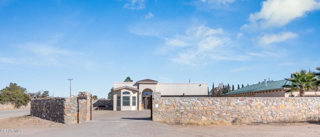 3790 LAS CASITAS Drive, El Paso, TX 79938