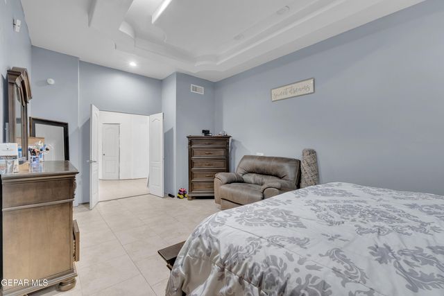 3790 LAS CASITAS Drive, El Paso, TX 79938