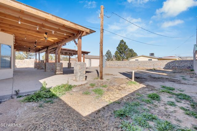 3790 LAS CASITAS Drive, El Paso, TX 79938