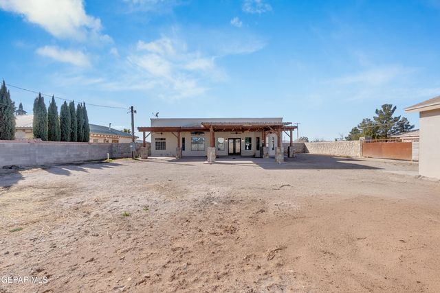 3790 LAS CASITAS Drive, El Paso, TX 79938