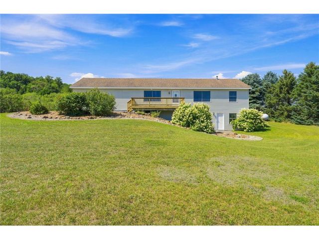 206 County Road JJ, River Falls, WI 54022