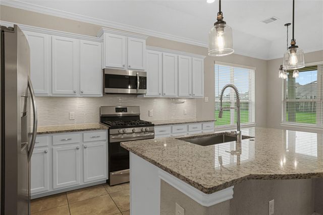 8903 Lost Castle Way, Cypress, TX 77433