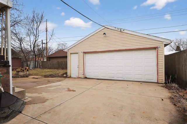 2020 S Cottage Avenue, Beloit, WI 53511