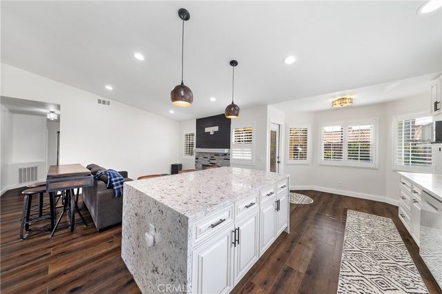 591 Gladiola Street, Hemet, CA 92545