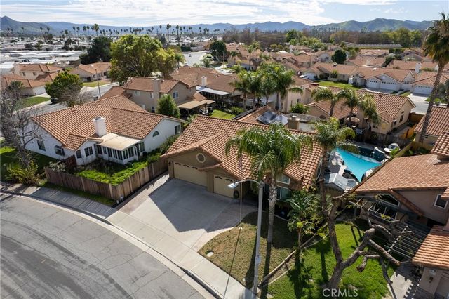 591 Gladiola Street, Hemet, CA 92545