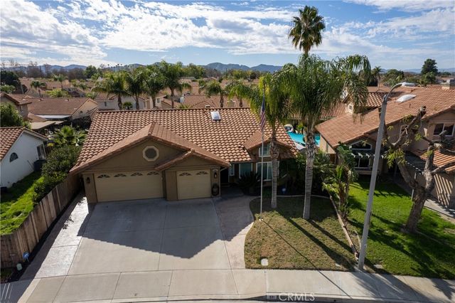 591 Gladiola Street, Hemet, CA 92545