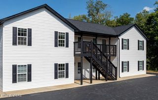 305-365 Barkley Landing Drive, Morristown, TN 37813
