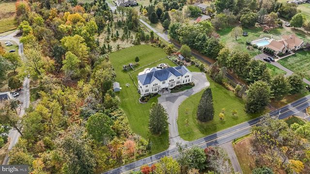 274 PINEVILLE RD, Newtown, PA 18940