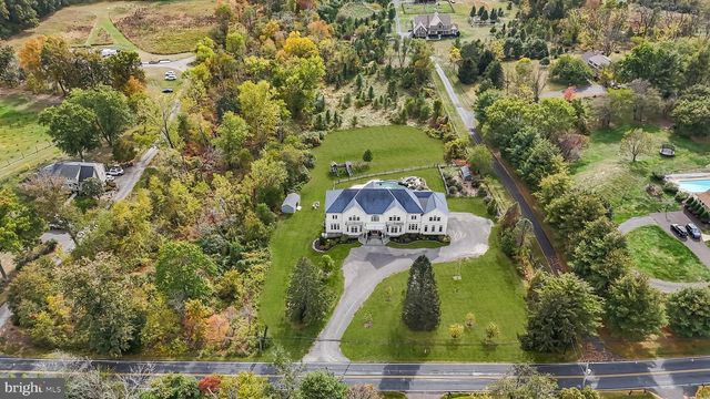 274 PINEVILLE RD, Newtown, PA 18940