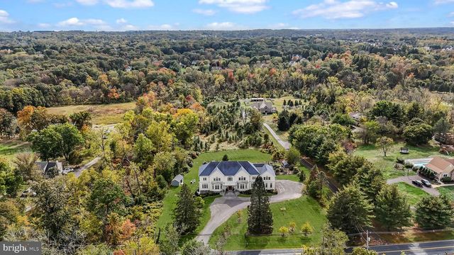 274 PINEVILLE RD, Newtown, PA 18940