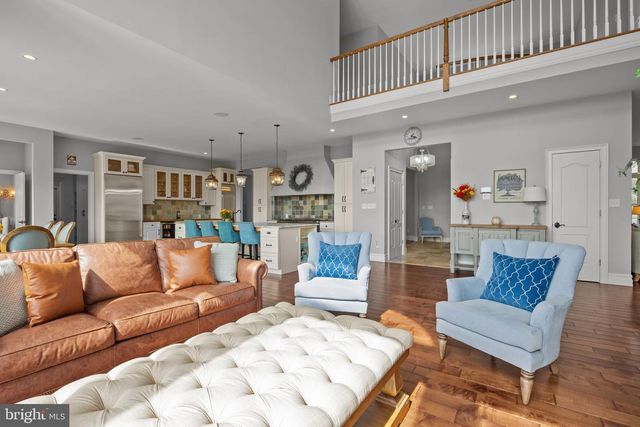 274 PINEVILLE RD, Newtown, PA 18940