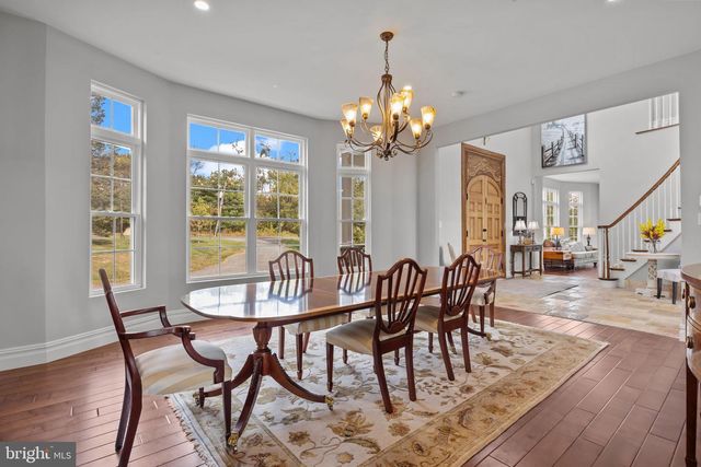 274 PINEVILLE RD, Newtown, PA 18940