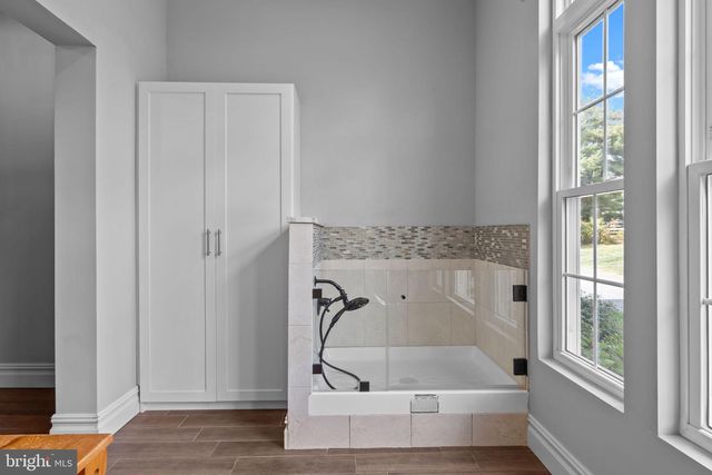 274 PINEVILLE RD, Newtown, PA 18940