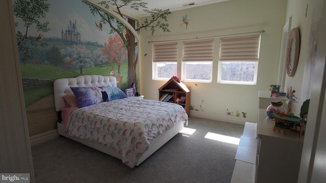 274 PINEVILLE RD, Newtown, PA 18940