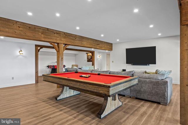 274 PINEVILLE RD, Newtown, PA 18940