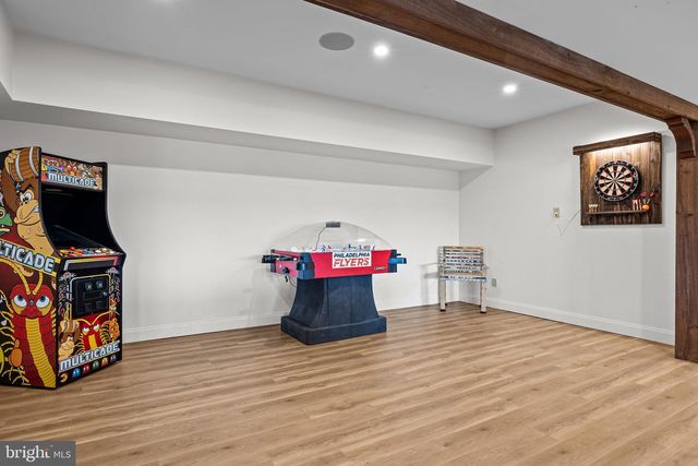 274 PINEVILLE RD, Newtown, PA 18940