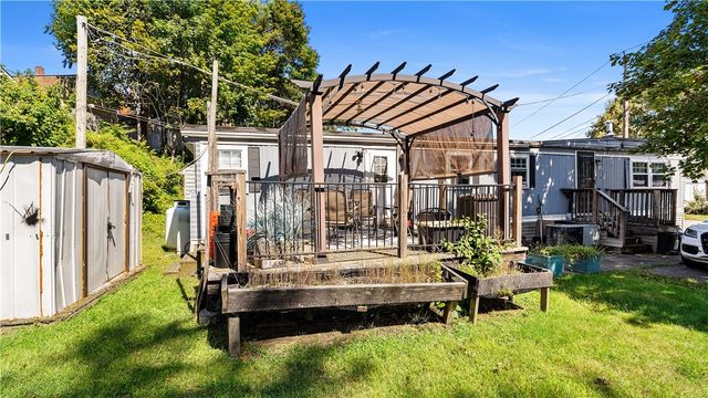 31 Alfa Drive, Pawtucket, RI 02860