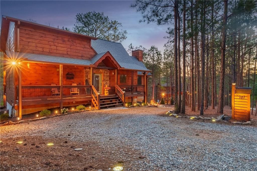 161 Windy Valley Trail, Blue Ridge, GA 30513