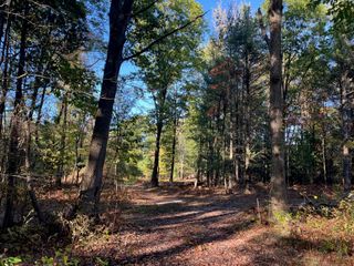 16553 Warner Street, Grand Haven, MI 49417