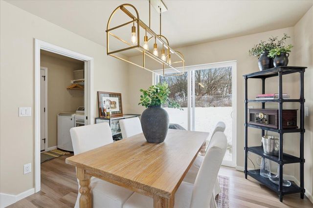 318 Milky Way, Madison, WI 53718