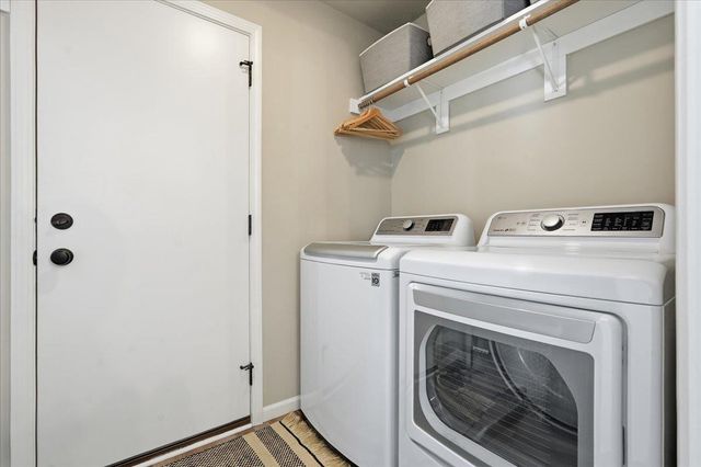 318 Milky Way, Madison, WI 53718