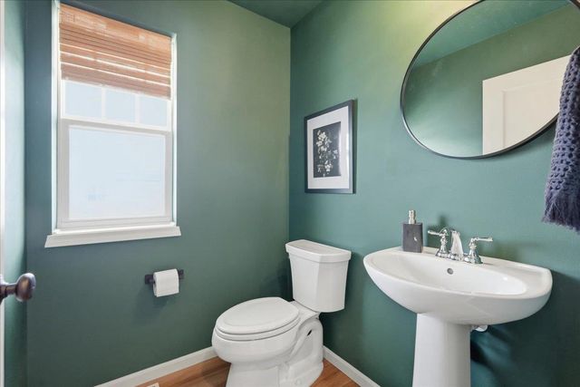 318 Milky Way, Madison, WI 53718