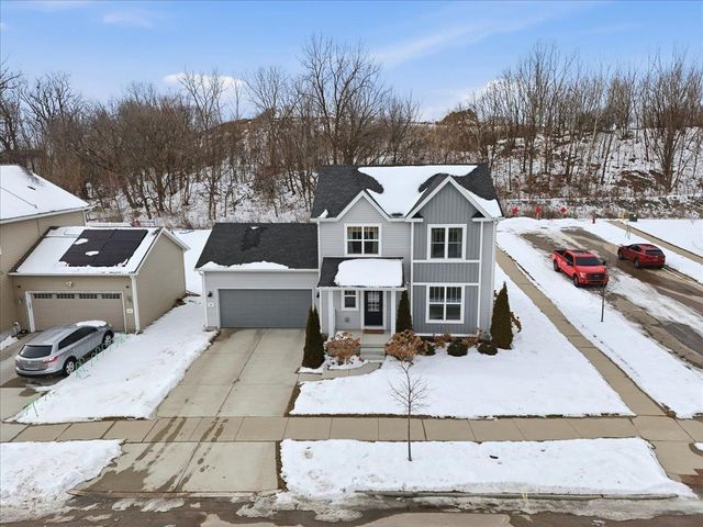 318 Milky Way, Madison, WI 53718