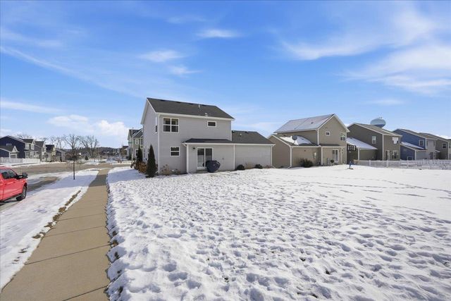 318 Milky Way, Madison, WI 53718
