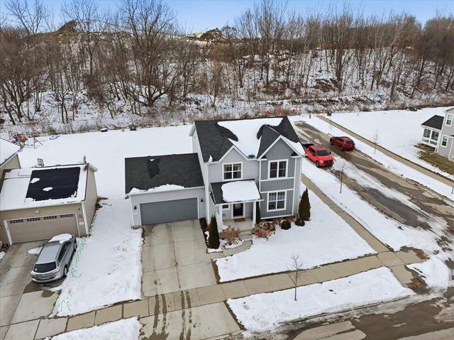 318 Milky Way, Madison, WI 53718