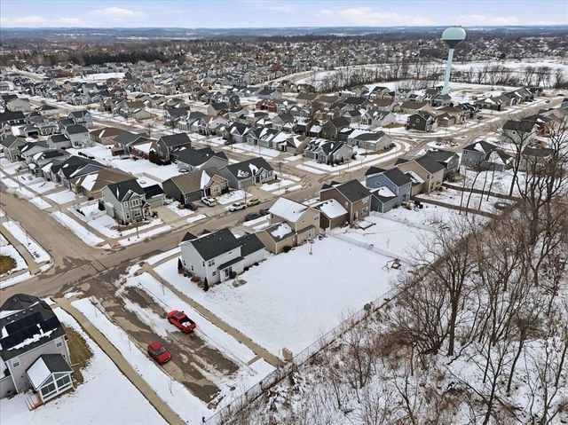 318 Milky Way, Madison, WI 53718