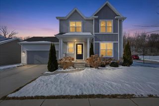 318 Milky Way, Madison, WI 53718