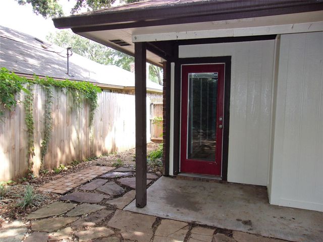 4200 Rye Glen Drive, Arlington, TX 76017