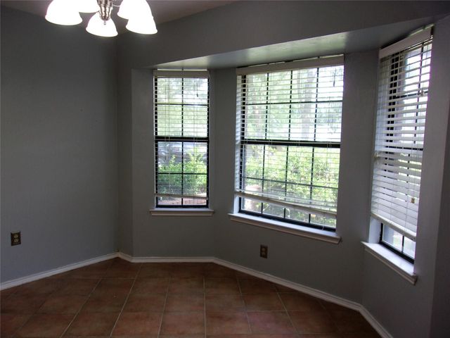 4200 Rye Glen Drive, Arlington, TX 76017