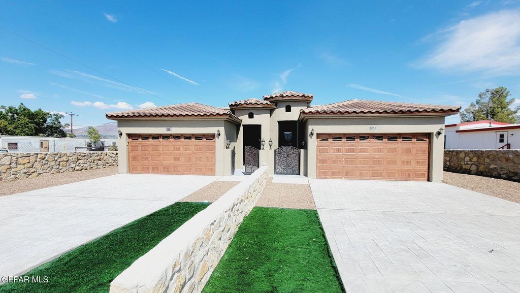 125 Loma Vista Drive B, Sunland Park, NM 88063
