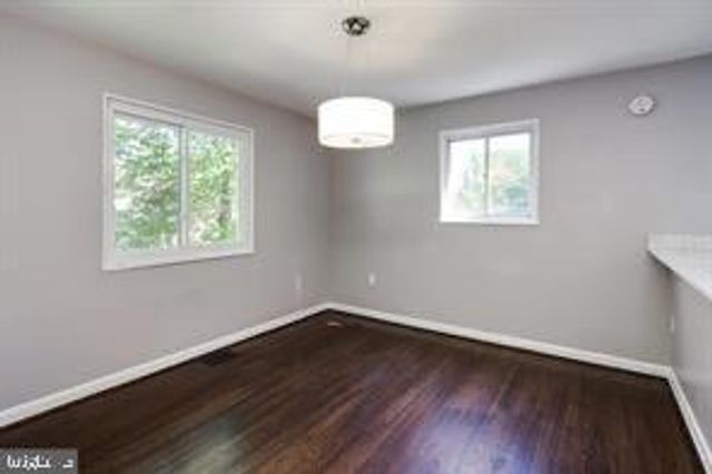 9211 E PARKHILL DR, Bethesda, MD 20814