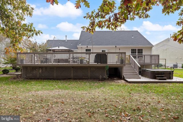 14 STANGER CT, Clayton, NJ 08312