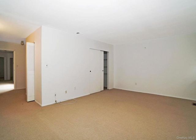 277 Vista Drive, Jericho, NY 11753